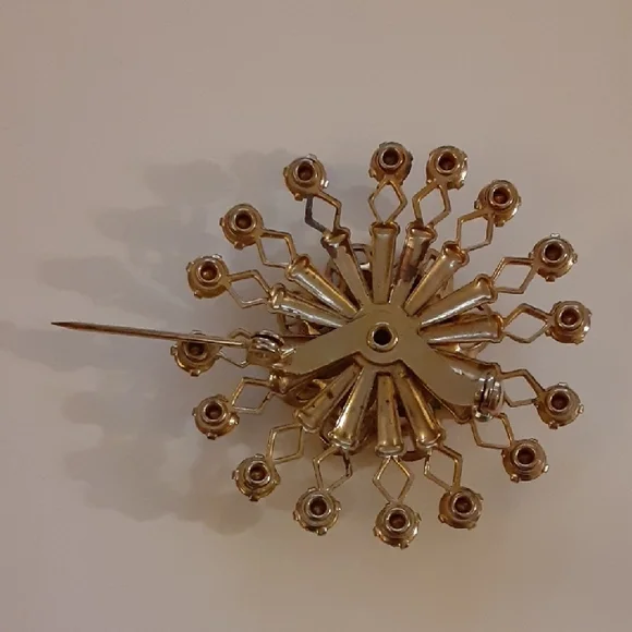 Elegant Aqua Blue Brooch - Picture 6 of 9